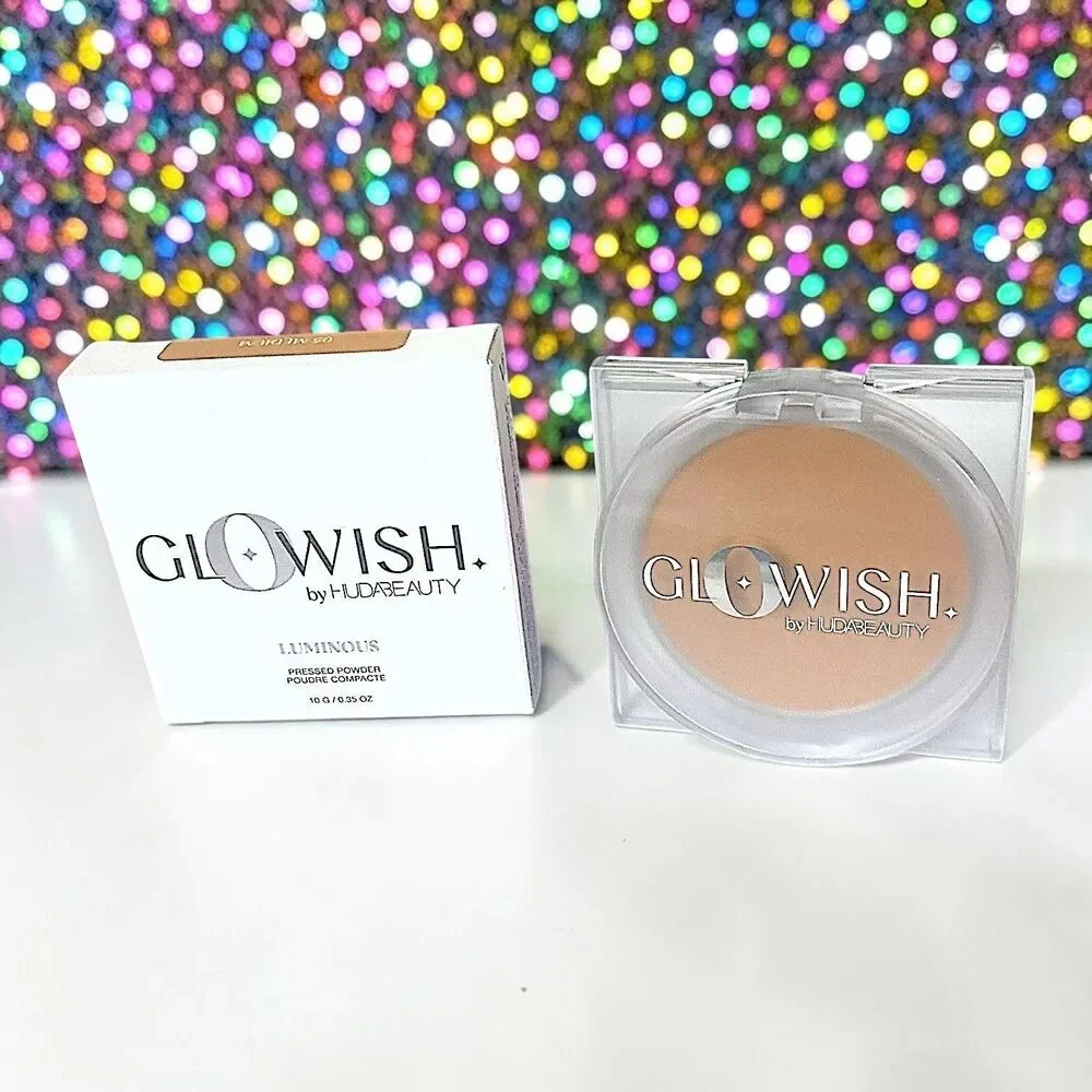 Glowish by Huda Beauty Luminous Pressed Powder in 05 Medium 0.35 Oz New in Box